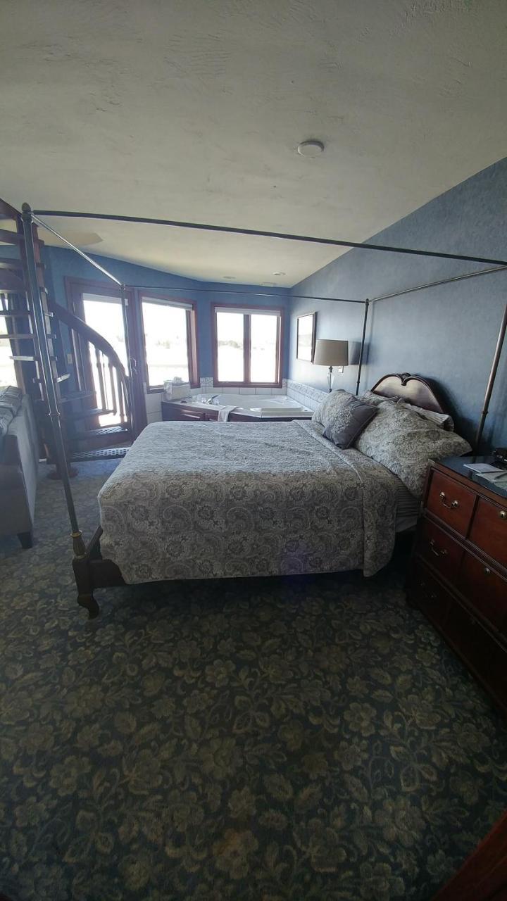 Snug Harbor Inn Sturgeon Bay Kültér fotó